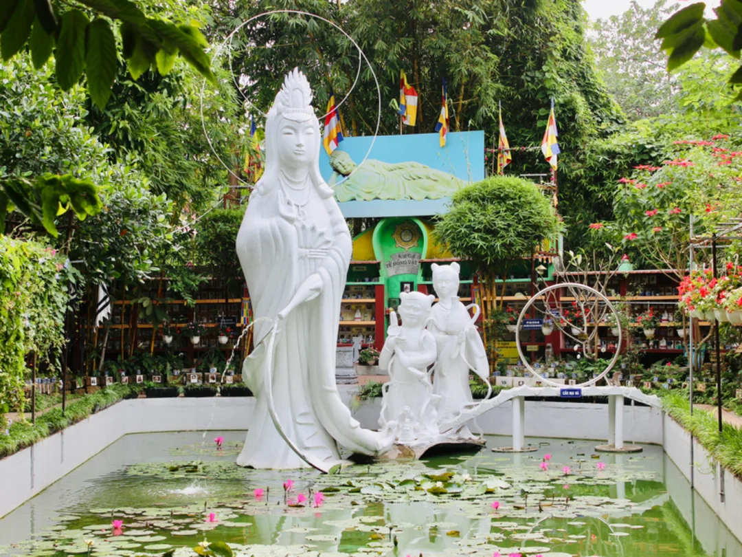 Nghĩa trang thú cưng xanh mát và yên bình